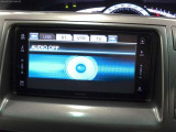 嬉しい装備です♪フルセグTV・DVD再生・Bluetoothオーディオに対応しています!!