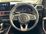 【純正革巻きステアリング】上質な革を使用することで、手にしっかり馴染みとても運転しやすいハンドルです♪