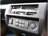 お客様のご期待に沿えるよう、敢えて店舗ごとにカテゴリーやコンセプトを分けております。