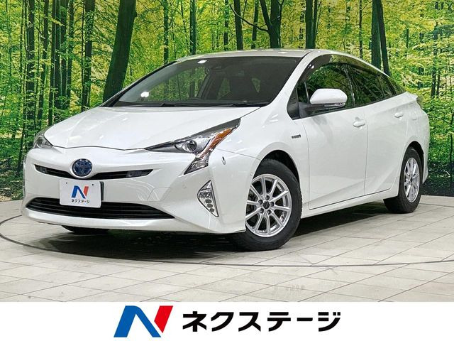 トヨタ プリウス 