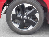 14インチアルミホイール!!格好良くてホイールがあなたの愛車をいっそう輝かせます☆
