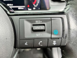 高速道路での走行が楽々♪   運転支援システムのプロパイロットの操作はステアリング右側にまとめてます。