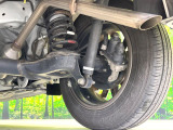 お車を安心してお乗りいただく為には、足回りの定期点検が欠かせません。サービスサポート(有償保証)では無料点検もご提供しており、安心のカーライフをお過ごしいただけるサポート体制が整っています。