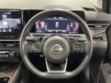 【ステアリングスイッチ】運転中、前方から目線をそらすことなく、オーディオ等の操作が可能な便利機能!安心&快適なドライブを演出してくれます♪