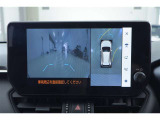 見通しの悪い交差点などで役立つフロントカメラ付いてます♪
