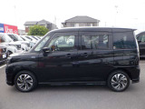 内外装およびエンジンル-ムなど専用クリ-ニング致します。車両クリ-ニングのプロが施工致しますので!高品質な1台に蘇りますよ♪(全在庫無料施工)
