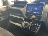 【オートエアコン】車内温度を感知して自動で温度調整をしてくれるのでいつでも快適な車内空間を創り上げます!