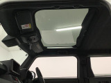 【オプション多数】大好評ボディーへのガラスコーティング施工承ります☆ご納車でキレイなのは当たり前♪その後のお手入れは水洗いでOK!いかに良い状態を保つかがカギ☆純正や社外パーツ等も取り寄せ・取付可能☆