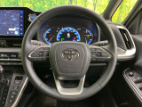 【純正革巻きステアリング】上質な革を使用することで、手にしっかり馴染みとても運転しやすいハンドルです♪