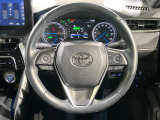 【ステアリングスイッチ】運転中、前方から目線をそらすことなく、オーディオ等の操作が可能な便利機能!安心&快適なドライブを演出してくれます♪