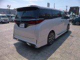 自動車保険のご加入なら、土日営業の当社にお任せください