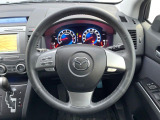 【純正革巻きステアリング】上質な革を使用することで、手にしっかり馴染みとても運転しやすいハンドルです♪
