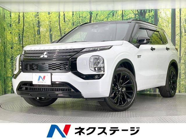 アウトランダー PHEV 2.4 ブラック エディション 4WD 