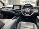 納車から1ヶ月を目安に無料点検を受けていただけます。(最寄りの日産のお店でも可能です)