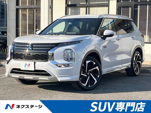 アウトランダー PHEV 2.4 P 4WD 