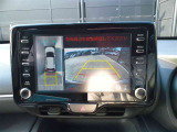 バックガイドモニターで、後方を確認しながら安心して駐車することができます。運転初心者も熟練者も必須の機能ですよ!
