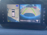 アラウンドビューモニターで車の周辺状況をナビ画面で確認できます☆
