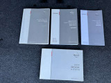 取扱説明書・整備手帳付いてます。