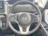 ステアリングも使用感が少なく、きれいな状態となっております♪