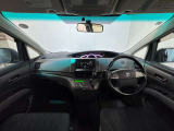 ☆納車までに車両美装など専任スタッフが作業いたします☆ 内装はスチーム洗浄をはじめ、できるだけ気分よくお乗りいただけるよう美装いたします!外装は機械で磨きをかけて、ワックスコーティングをかけています。