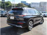 アウトランダー PHEV 2.4 P エグゼクティブ パッケージ 4WD 