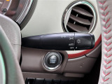 【オートライト(AUTO)】外の明るさをシステムが感知して、自動でヘッドライトが点灯します!ヘッドライトをつけ忘れを防ぐ便利機能です。