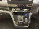 【オートエアコン】車内温度を感知して自動で温度調整をしてくれるのでいつでも快適な車内空間を創り上げます!