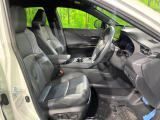 運転席シート廻りは使用感も少なく、良好な状態となっています。丁寧に使われていたことがよくわかりますね。