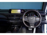 UX 250h Fスポーツ 4WD 