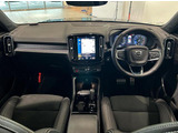 XC40 B4 AWD Rデザイン 4WD 