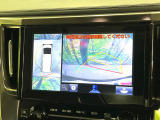 【パノラミックビューモニター】専用のカメラにより、上から見下ろしたような視点で360度クルマの周囲を確認することができます☆死角部分も確認しやすく、狭い場所での切り返しや駐車もスムーズに行えます。
