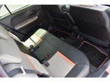 当店の展示車は、プロの業者にボディーの磨き、ルームクリーニングを依頼していますので、とてもきれいです!!ぜひ、見にいらしてください!