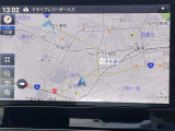 見やすい純正ナビ、操作もスムーズです。TVも高画質、音楽も高音質で楽しめます。楽しいドライブを!