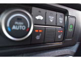 シートヒーター装備付き車!!座席に埋め込まれた電熱線によりシートを暖めることが出来る装備で、温められたシートは、寒い冬には最適です!!