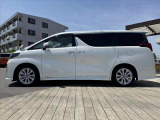 当社は買取にも自信がございます★ライン等で画像をいただくことで概算査定を承っております!まずはお問い合わせを★