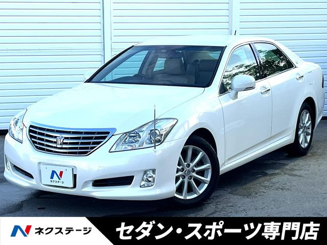 トヨタ クラウン 
