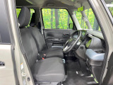 運転席シート廻りは使用感も少なく、良好な状態となっています。丁寧に使われていたことがよくわかりますね。