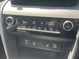 【 オートエアコン 】車内温度を感知して自動で温度調整をしてくれるのでいつでも快適な車内空間を創り上げます!