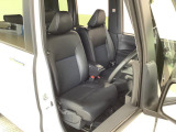 【運転席・助手席】内装ルームクリーニング済みです。しっかり綺麗にしていますので、是非、お確かめください。車に自信があるからこそ、是非一度ご来店頂き内外装も見てもらえると幸いです。