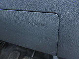 ニーエアバック(ひざ下)は運転席正面下からの衝撃を軽減します♪♪
