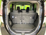 普段のお買い物や通勤、送迎等に十分な荷室スペースを確保しております。セカンドシートを倒すと、大きな荷物の積載も可能です♪