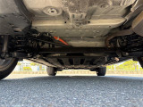 【下回り】目立つ錆や腐食もなくきれいな状態です。もちろん納車前には法定点検を実施致します。