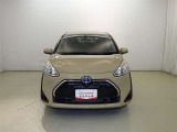 大きすぎず、小さすぎず、運転もしやすくシートアレンジも多彩で、どの世代の方にも気に入っていただけるお車です♪