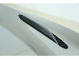 Bonnet Vents - Q - Gloss 2x2 Twill Carbon Fibre Blades