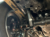 お車を安心してお乗りいただく為には、足回りの定期点検が欠かせません。サービスサポート(有償保証)では無料点検もご提供しており、安心のカーライフをお過ごしいただけるサポート体制が整っています。