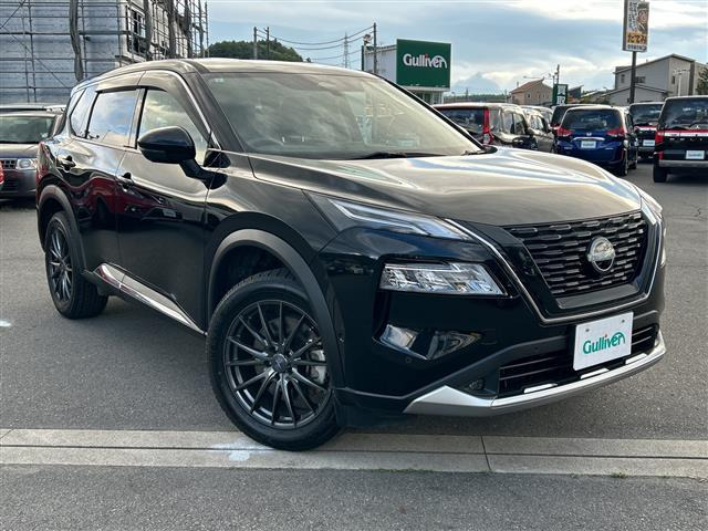 エクストレイル 1.5 G e-4ORCE 4WD 4WD 本革シート