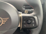 車両の詳細、ご質問につきましては、弊社営業スタッフまでお気軽にご連絡下さいませ。遠方のお客様には実車の詳細画像送信も承ります。お客様からのお問合せをお待ち致しております。