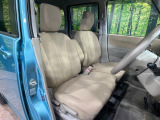 運転席シート廻りは使用感も少なく、良好な状態となっています。丁寧に使われていたことがよくわかりますね。