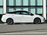 店舗にて現車の確認もいただけますので、お電話で在庫のご確認の上是非ご来店くださいませ。