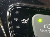 【シートヒーター】寒い日に重宝するシートヒーター!エアコンより早く温まってくれるので寒がりの人も安心ですね♪エアコンの温風は乾燥するから苦手、という方にもをおすすめです。